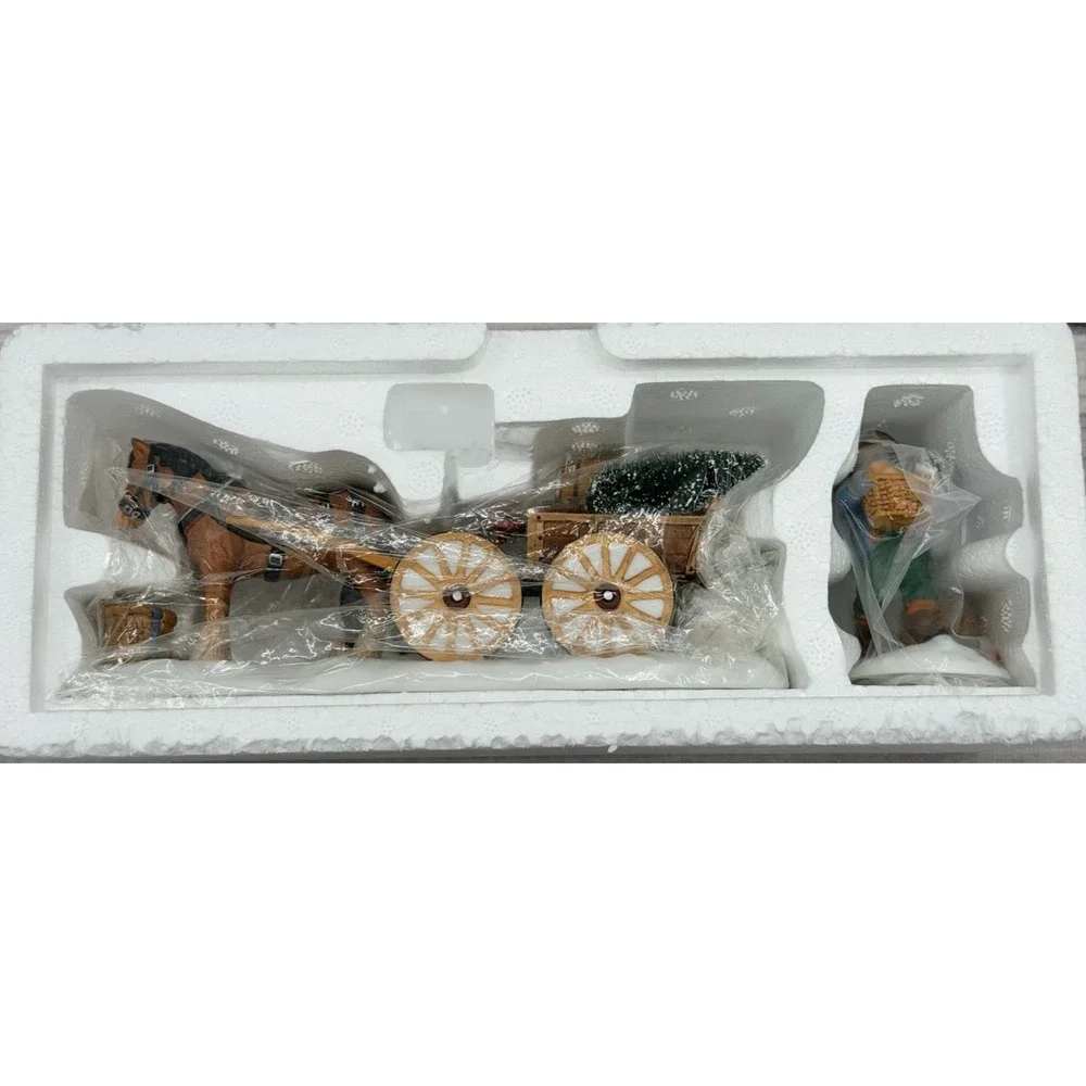 DEPT 56 NEW ENGLAND VILLAGE SERIES LOAD UP THE WAGON - SET OF 2 - RETIRED‎